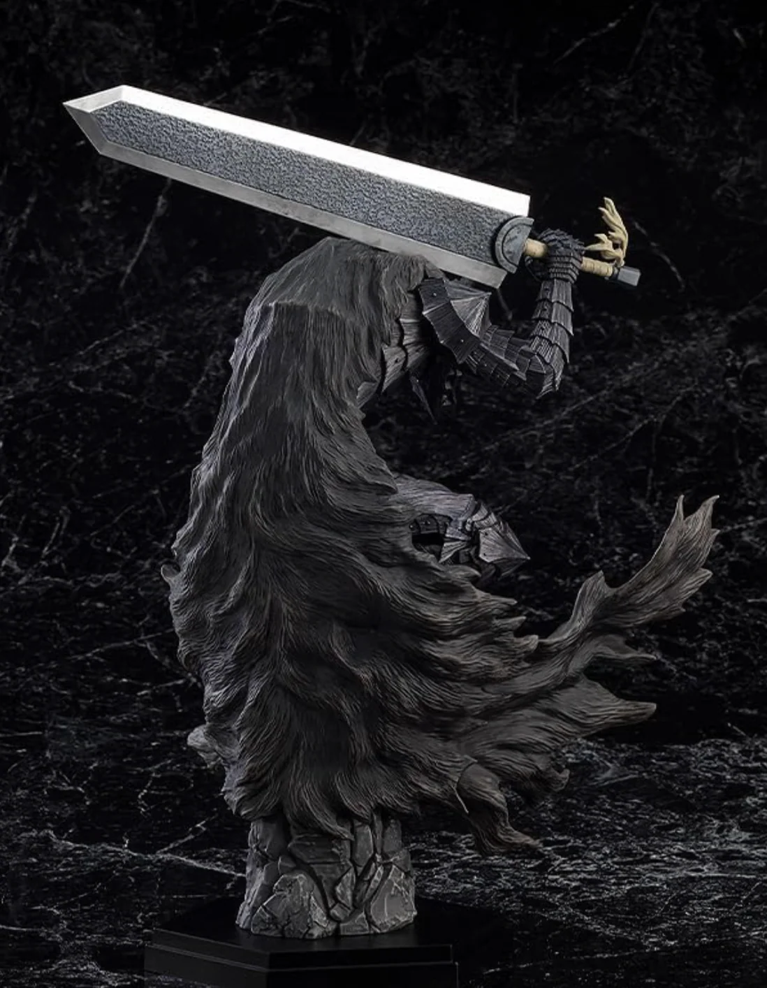 Official Licenced PARADE Guts [Berserker Armor] L size Pop Up Figure - Image 3